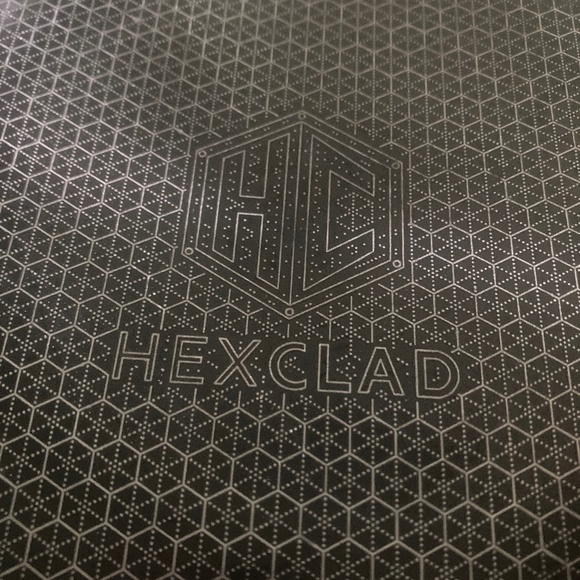 Hexclad Hybrid Stainless Steel 12” Pan - Picture 1 of 16
